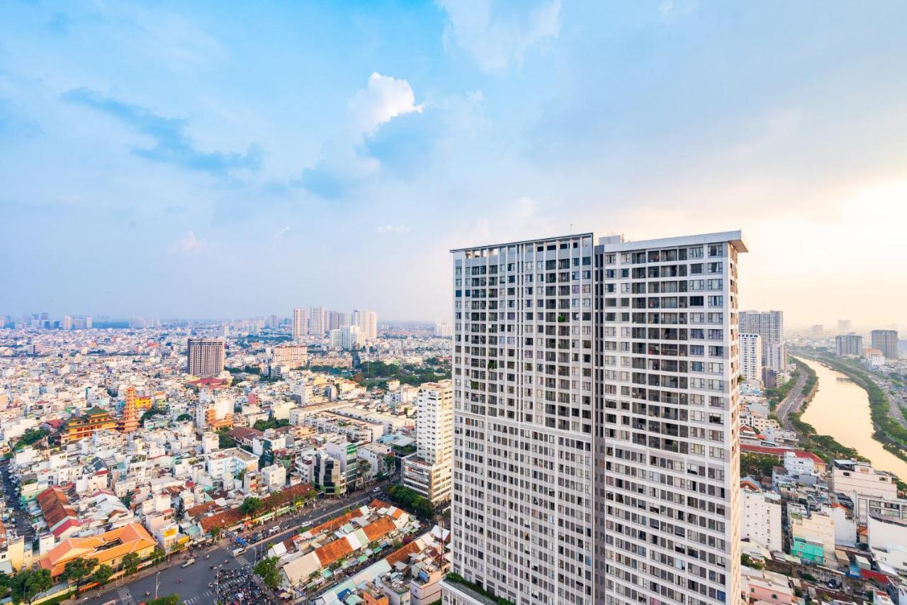 Justay Millennium Riverside Ho Chi Minh City Exterior photo
